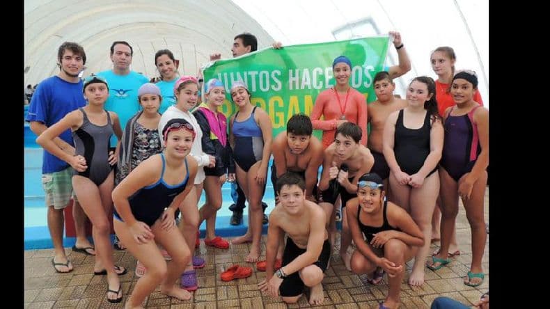 Natación: el equipo de la Municipalidad participó de un encuentro en Junín