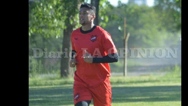 Brian Flores será la primera baja de Douglas para el próximo torneo
