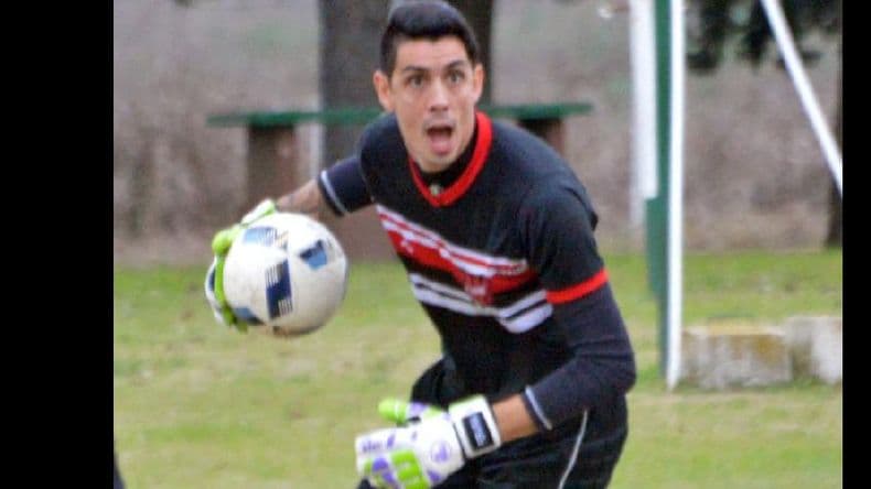 Peligra la presencia del arquero Martín Perafán ante San Lorenzo