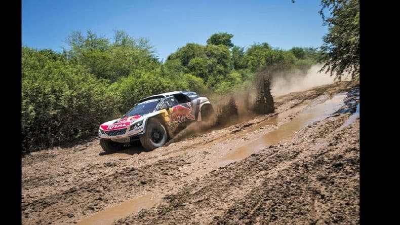 Loeb tomó la delantera en autos y el cordobés Copetti lidera en quads