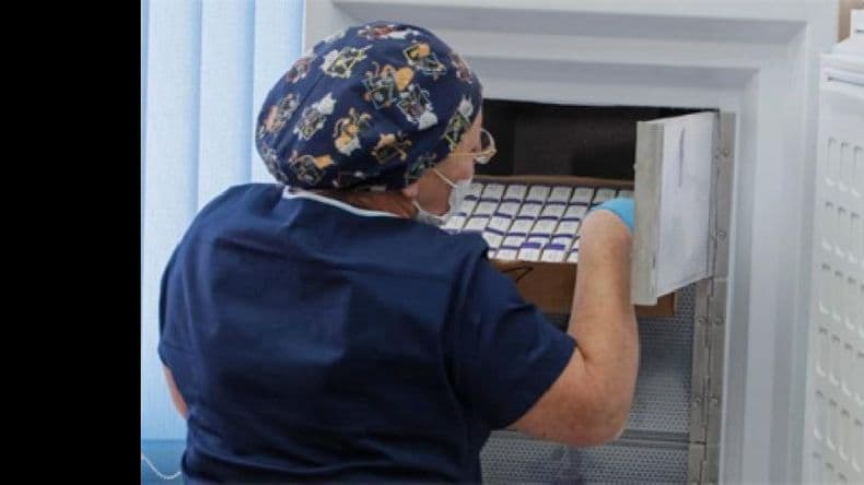 Coronavirus: las primeras dosis de la vacuna rusa llegarían el 23 de este mes