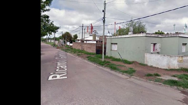 Un hombre fue baleado en su casa del barrio Kennedy y se recupera en el Hospital