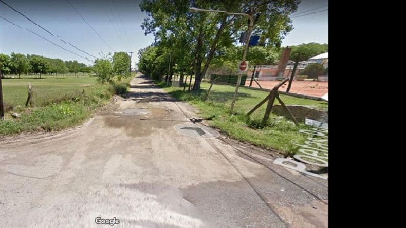 Chocó a un joven en bicicleta y se dio a la fuga