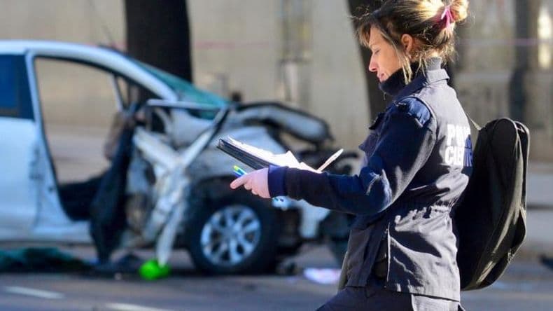 Murió una médica pergaminense en un siniestro vial en el Centro de La Plata