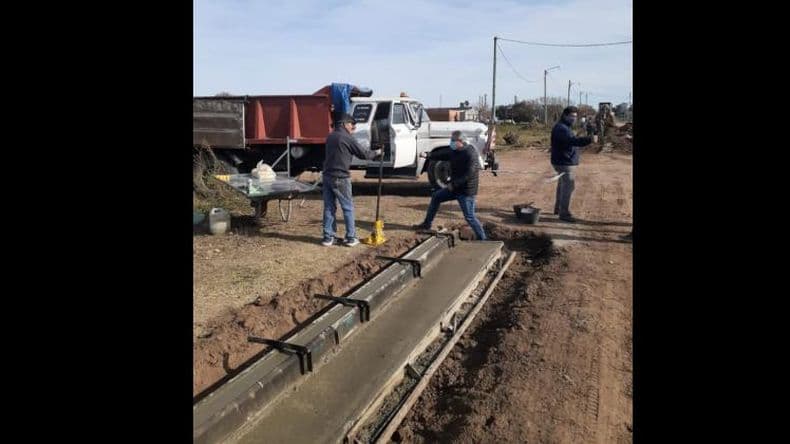 Obras en un sector del barrio Martín Illia