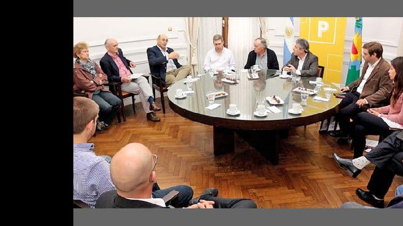 Intercambio de experiencias: Martínez se reunió con funcionarios de Uruguay