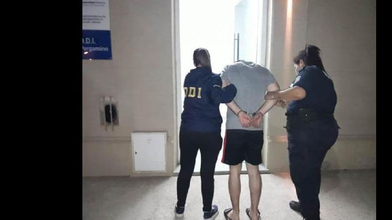 Detuvieron a un sujeto de 18 años con un kilogramo de marihuana