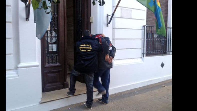 Detuvieron a un joven por el robo de una moto y es investigado por otros hechos
