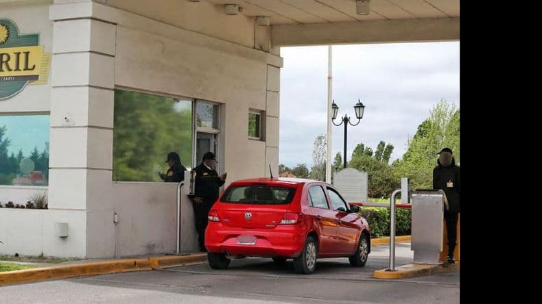 Temor por el ingreso de dos sujetos a un country: vecinos se encerraron en sus casas