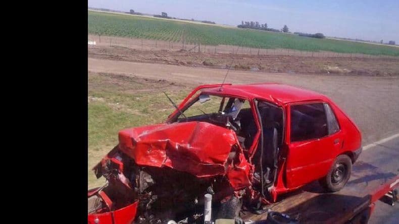 Fatal accidente en la ruta Nº 188, cerca de Rojas, con dos personas fallecidas