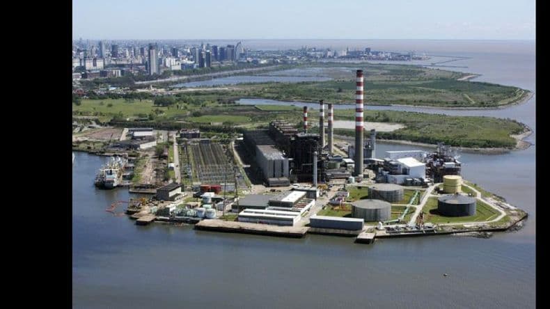 El Gobierno pesificará y recortará el pago a generadoras de electricidad