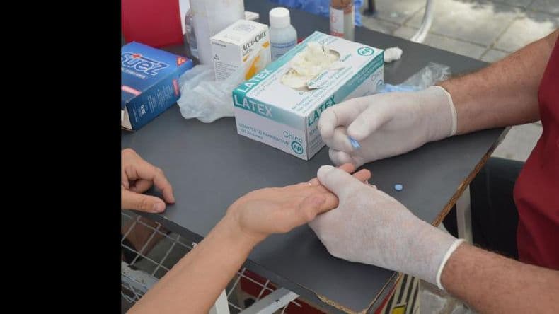 Testeo de HIV: es necesario realizarlo para adoptar conductas de cuidado