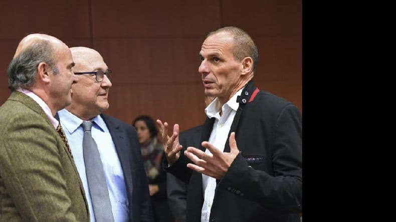 La Eurozona prolongó por cuatro meses el plan de ayuda a Grecia