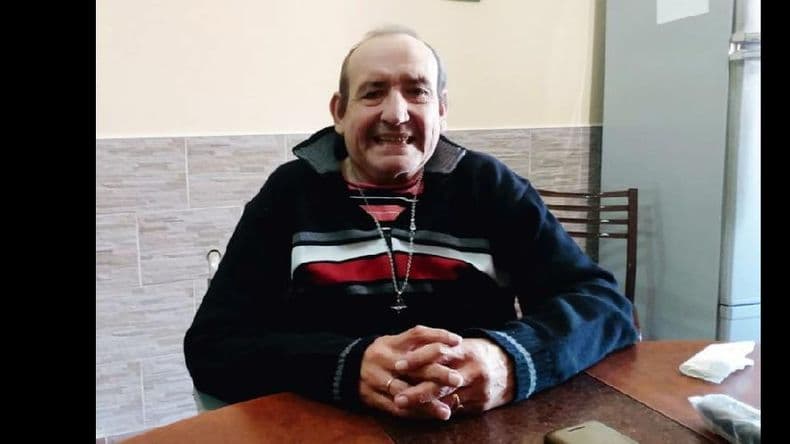 Un hombre que hizo de la dirección técnica de basquetbol su pasión