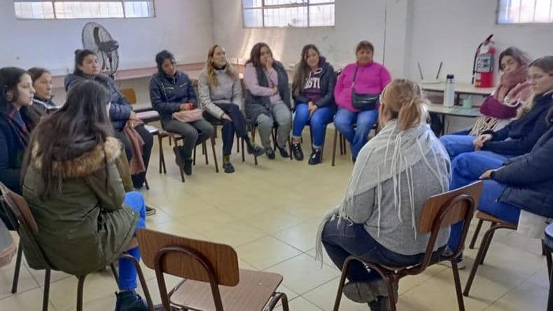 La Dirección de la Mujer trabaja en la prevención de la violencia de género