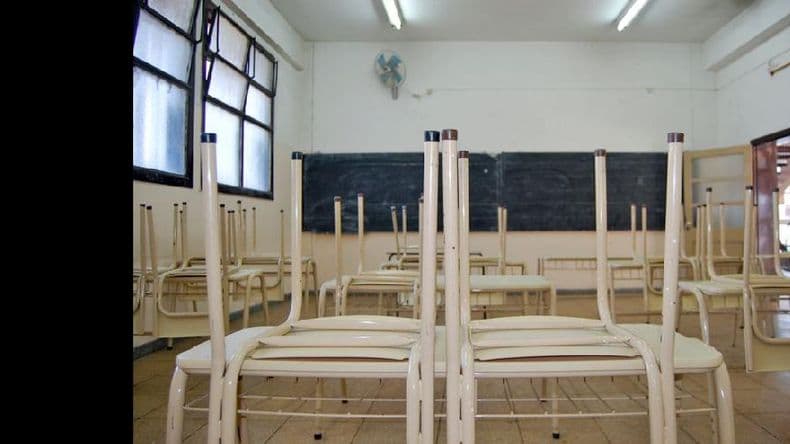 En medio de la polémica con los gremios evaluarán hoy a 1,4 millón de alumnos