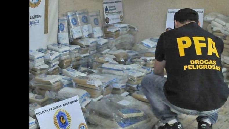 Secuestraron gran cantidad de drogas sintéticas en boliches de Costanera
