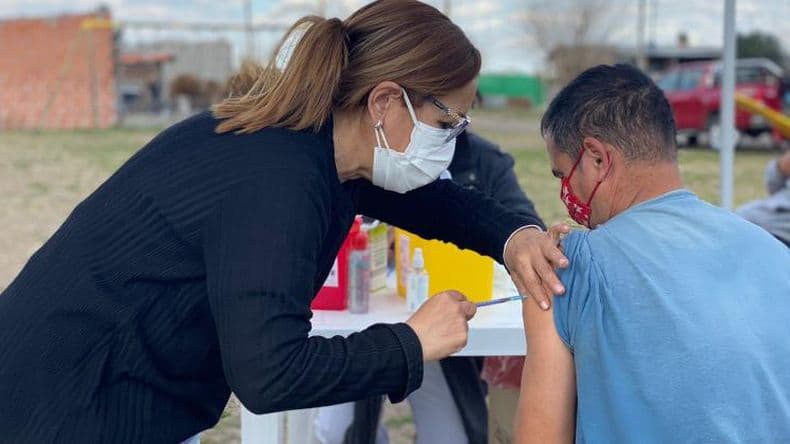 Vacunación contra Covid: este miércoles la Posta Itinerante llegará a Manuel Ocampo