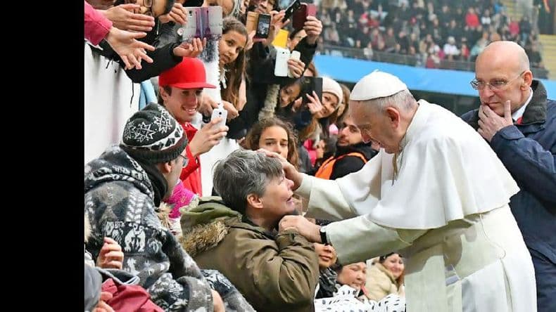 El Papa celebró una misa ante la minoría católica sueca
