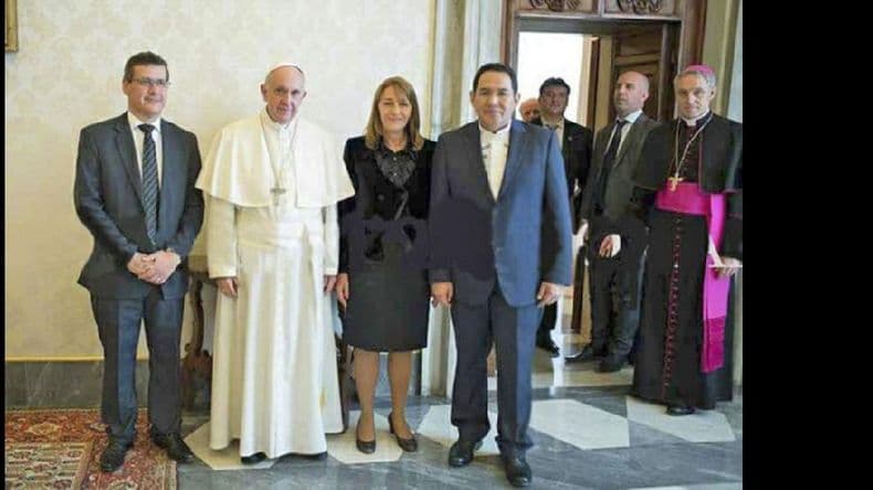 El Papa Francisco recibió a Gils Carbó en el Vaticano