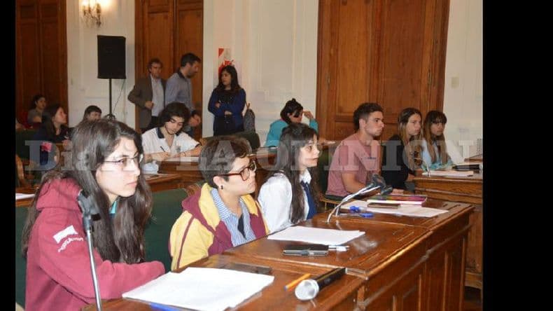 El Parlamento Estudiantil culminó un fructífero año de participación