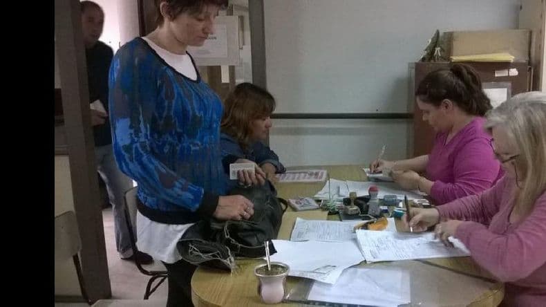 Casi novecientos inscriptos al listado de porteros en el Consejo Escolar local