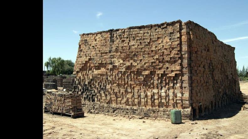 Relocalización de hornos de ladrillos, un tema que se suma a la agenda municipal