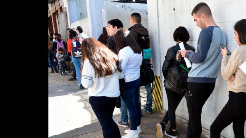 Economistas coinciden en que el desempleo aumentará