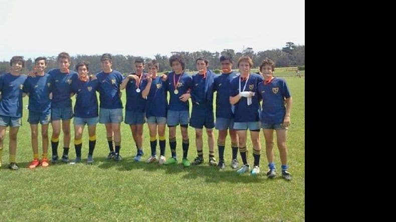 La M14 de Gimnasia logró la primera medalla de plata para el rugby en los Juegos