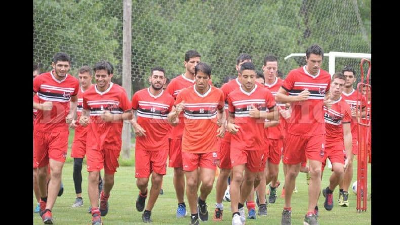 Douglas volverá este jueves al trabajo pensando en Flandria