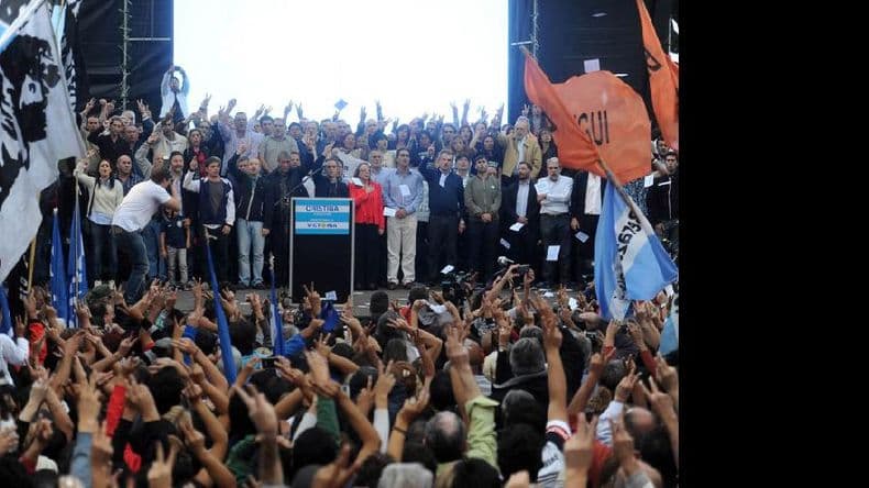 El Frente para la Victoria se reunió para medir fuerzas de cara a la interna del PJ