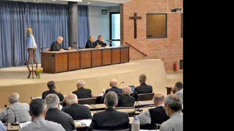 La próxima semana será el plenario episcopal