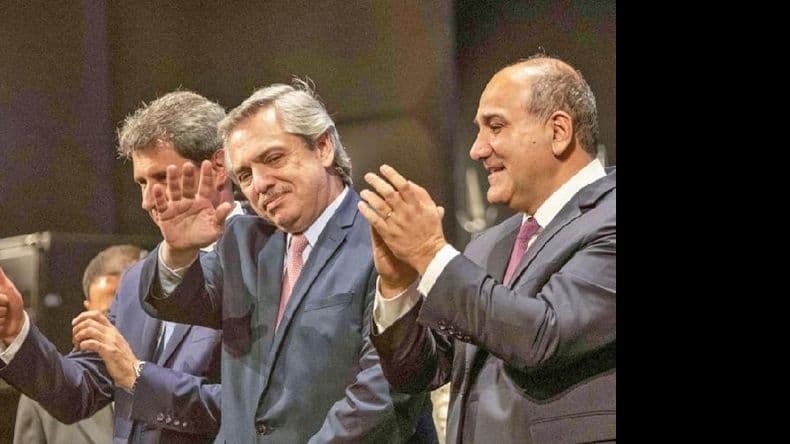 Fernández en Tucumán: reunión con gobernadores, sindicalistas y empresarios