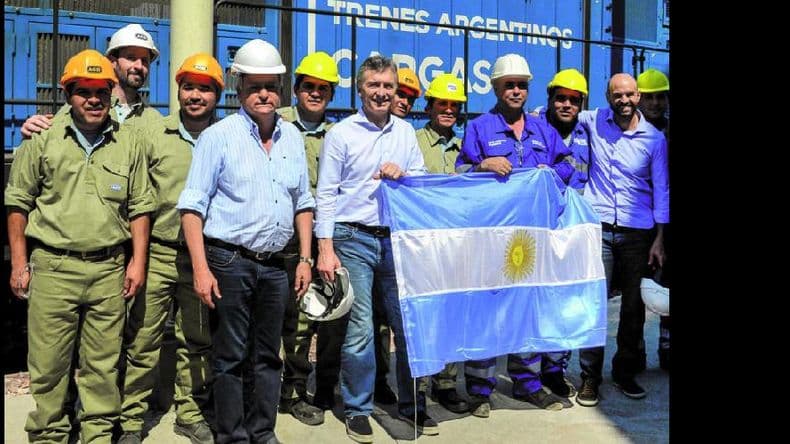 Macri inauguró una planta cerealera en Chaco