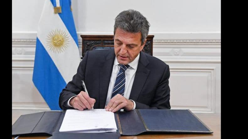 Sergio Massa se reunió con funcionarios del Frente Renovador y con Máximo Kirchner