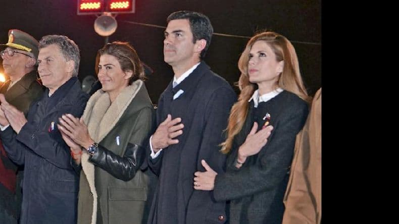 Urtubey encabezó los festejos en honor a Güemes tras la vigilia junto a Mauricio Macri