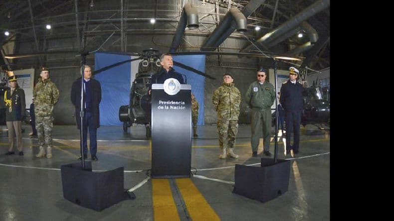 Macri anunció que los militares “colaborarán” con la “seguridad interior”