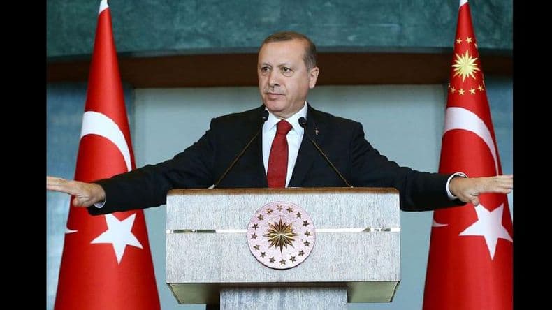 Recep Erdogan someterá al Parlamento turco el retorno de la pena de muerte