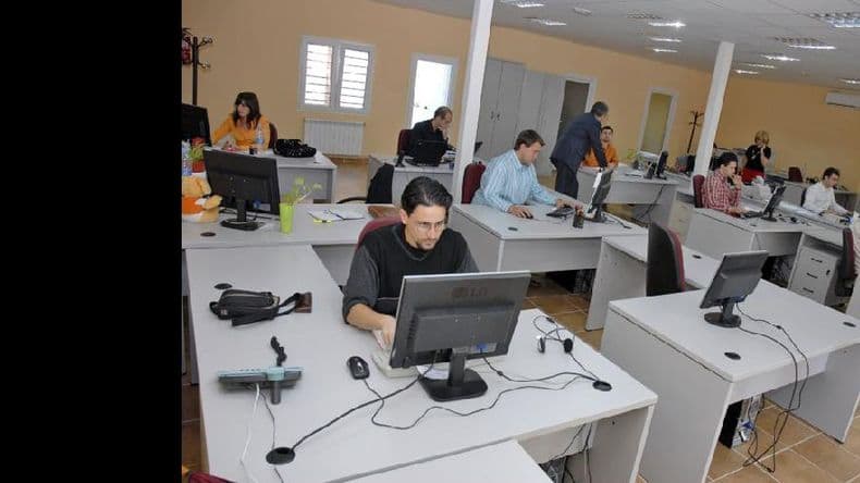 Un tercio de la población activa trabaja en negro