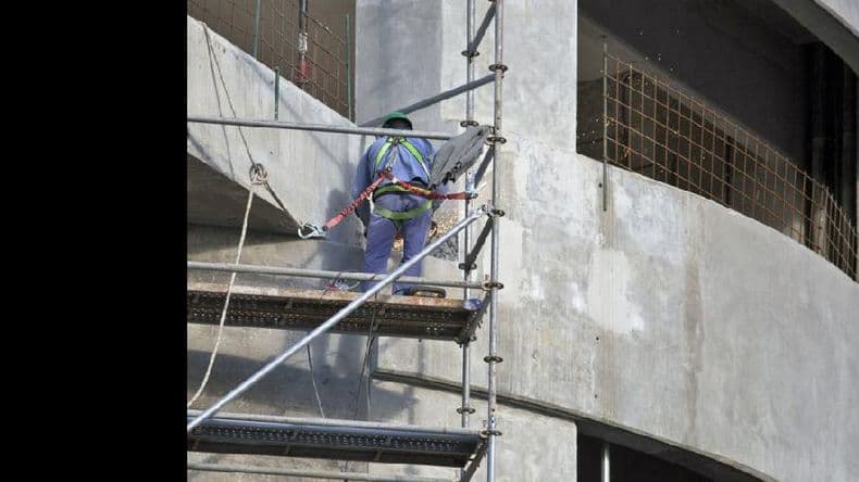 Creció 9% en agosto el empleo registrado en la construcción