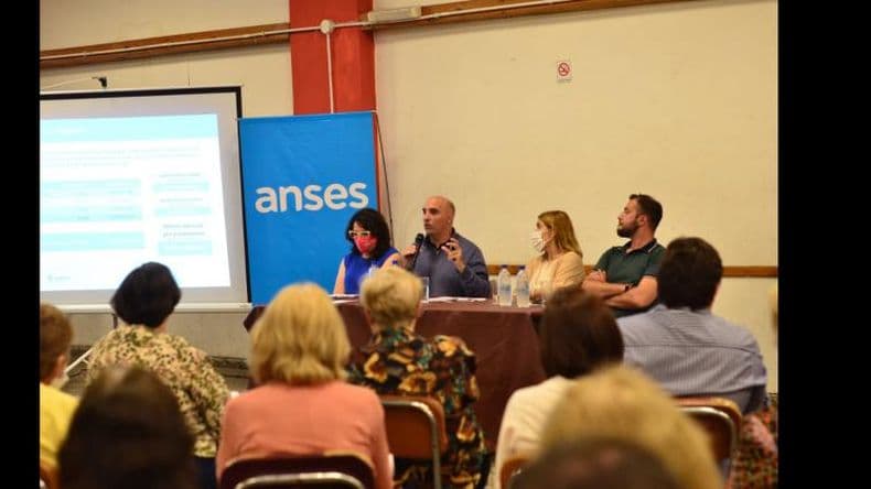 Presentaron en Pergamino el programa Beneficios Anses