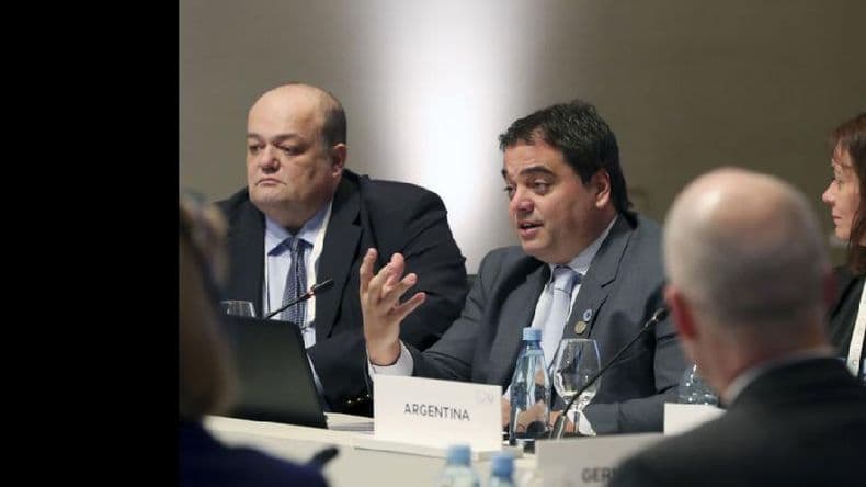 Jorge Triaca: “No vemos despidos masivos; hay sectores con dificultades”