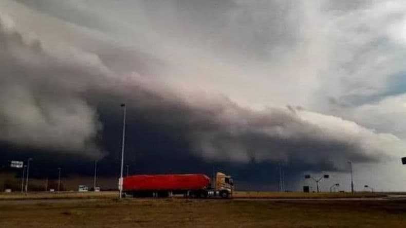 "Alerta amarilla" por tormentas para más de 30 distritos bonaerenses
