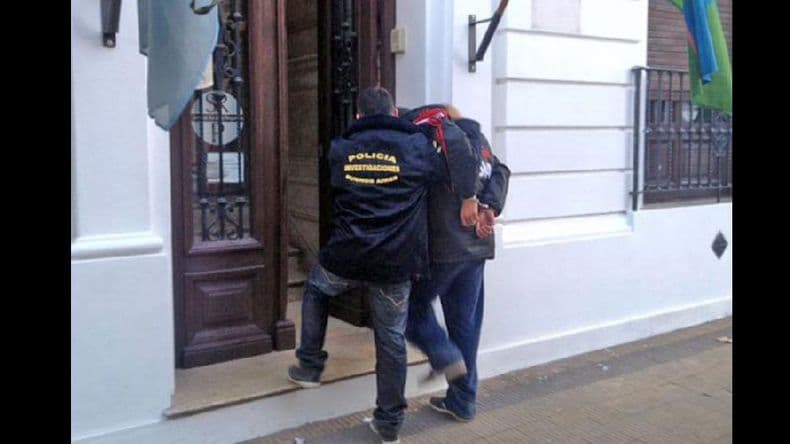 Detuvieron a un sujeto acusado de abusar de su hijastra menor de edad