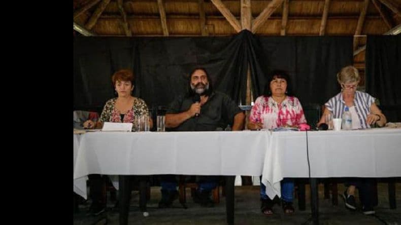Aunque hubo acuerdo, el Suteba volverá a parar este jueves