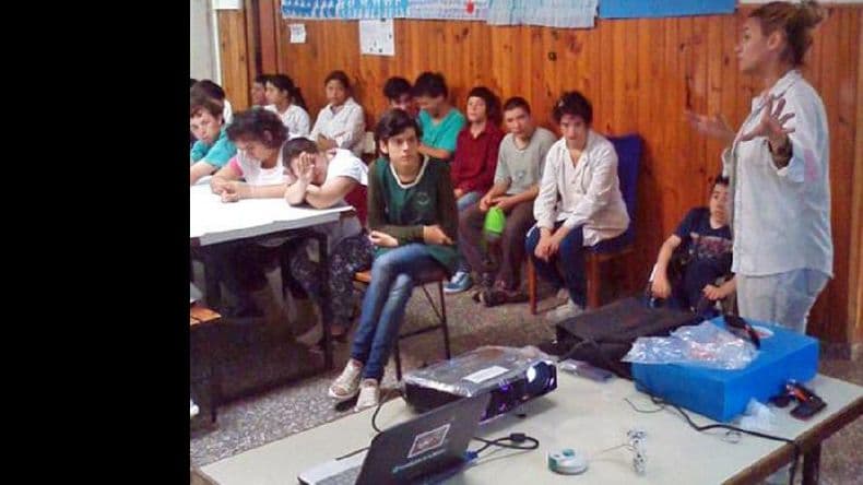 Continúan desarrollándose los talleres sobre prevención en noviazgos violentos