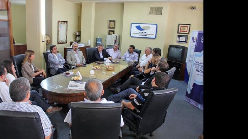 El Ministro de Trabajo se reunió con dirigentes de la Cámara de Comercio