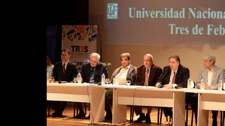 Alejandro Collia evaluó la gestión de salud en una jornada sanitaria