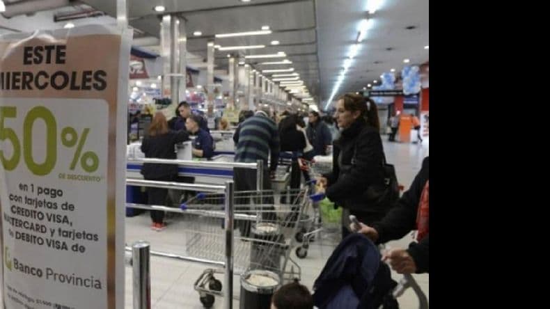 Vuelven los descuentos del 50% en supermercados con tarjetas Bapro