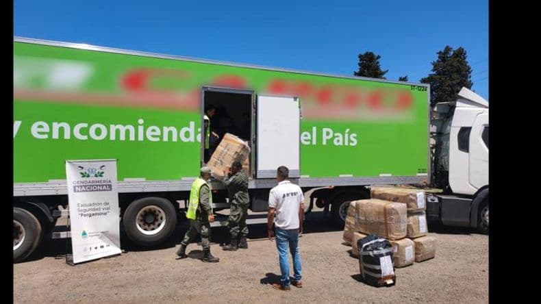 Se desvió de su itinerario para trasladar mercadería de contrabando